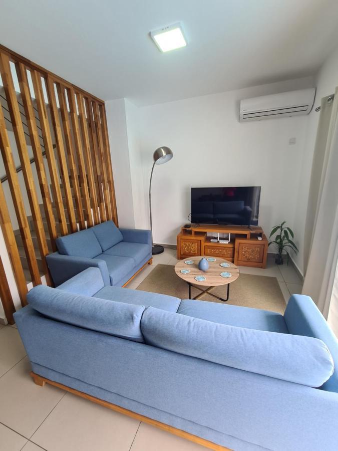 Ocean Blue Villa, Flic-En-Flac 外观 照片