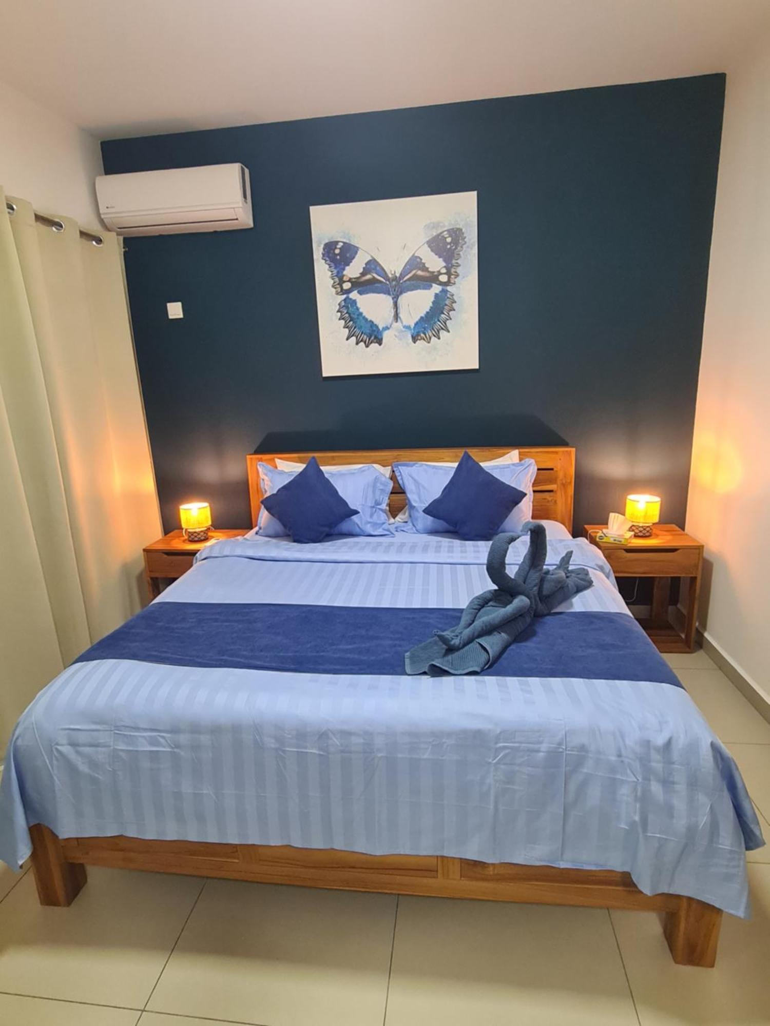 Ocean Blue Villa, Flic-En-Flac 外观 照片