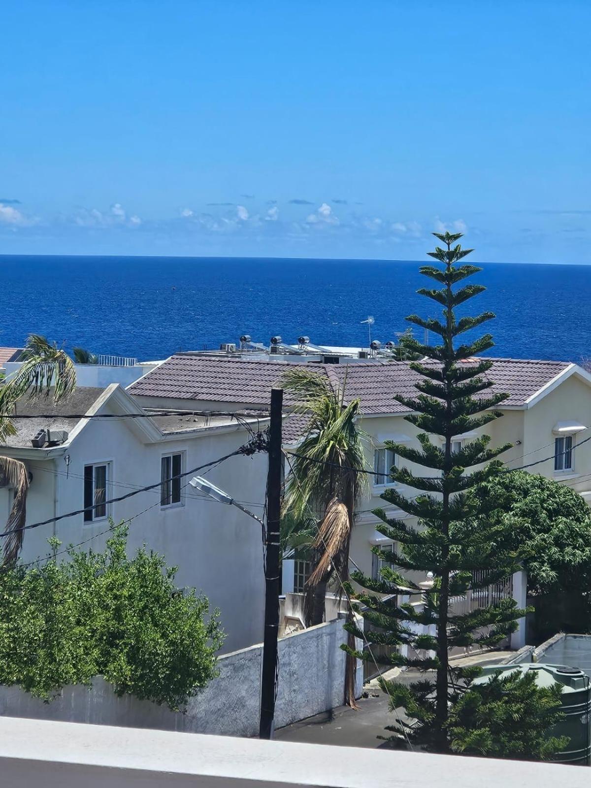 Ocean Blue Villa, Flic-En-Flac 外观 照片